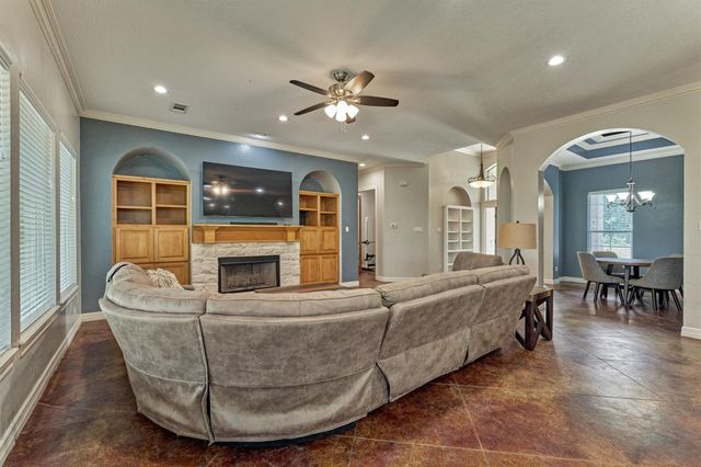 9102 Marshall Court, Magnolia, TX 77354