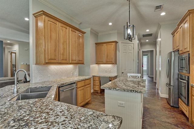 9102 Marshall Court, Magnolia, TX 77354