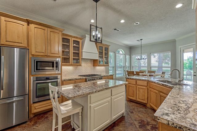9102 Marshall Court, Magnolia, TX 77354
