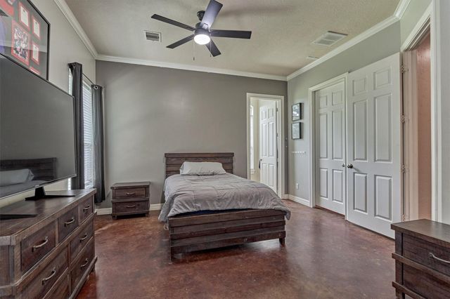 9102 Marshall Court, Magnolia, TX 77354