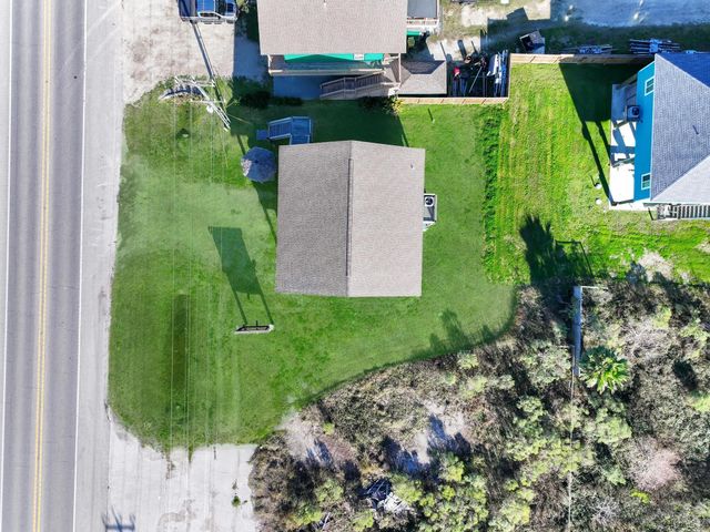 2570 Highway 87, Crystal Beach, TX 77650