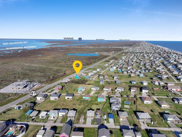 2570 Highway 87, Crystal Beach, TX 77650