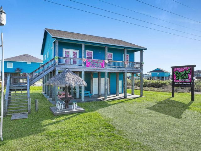 2570 Highway 87, Crystal Beach, TX 77650