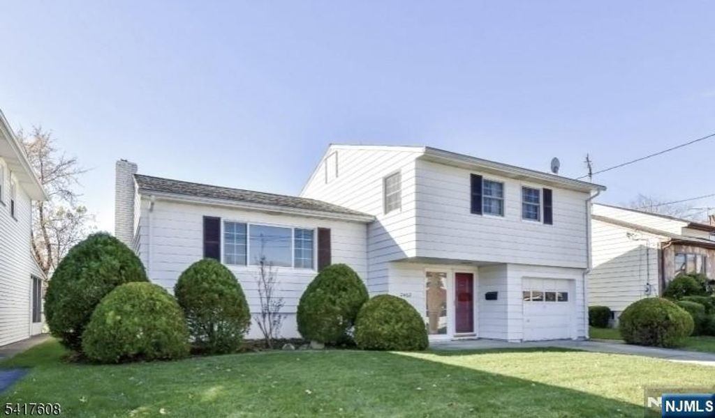 2462 Woodside Road, Union, NJ 07083