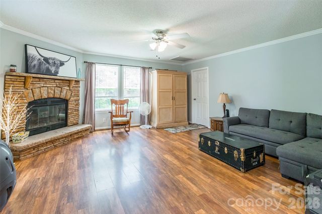 1828 Pine Hollow Place, Hudson, NC 28638