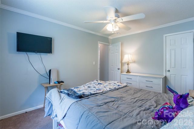 1828 Pine Hollow Place, Hudson, NC 28638