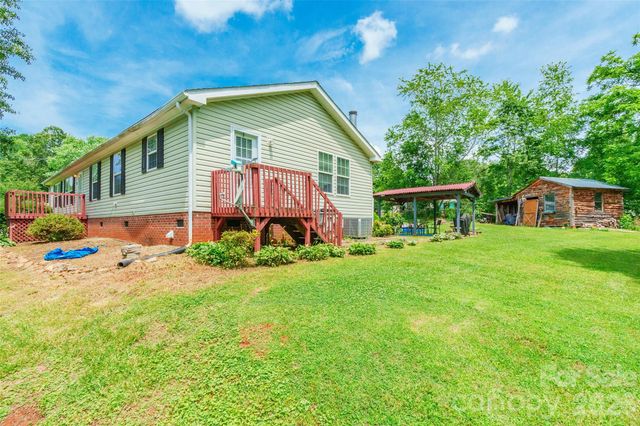 1828 Pine Hollow Place, Hudson, NC 28638