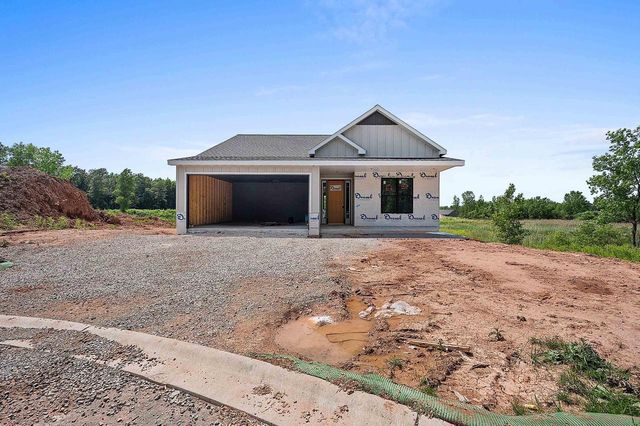 475 BRECCIA WAY, Green Bay, WI 54311
