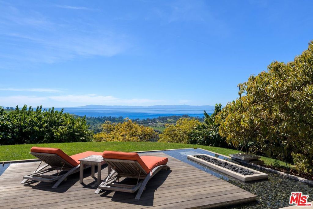 Image 20 of property listing at 7401 Shepard Mesa Road, Carpinteria, CA 93013