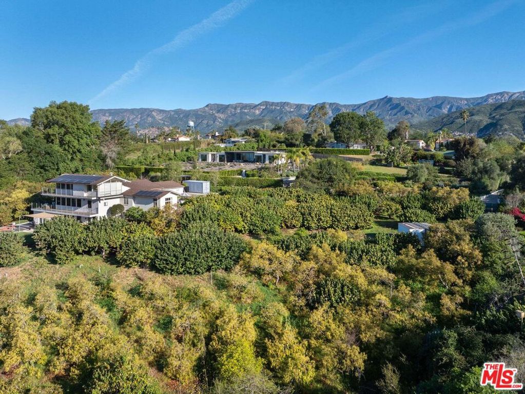 Image 26 of property listing at 7401 Shepard Mesa Road, Carpinteria, CA 93013