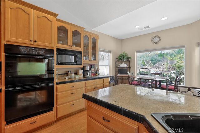 19370 Park Ridge, Hidden Valley Lake, CA 95467