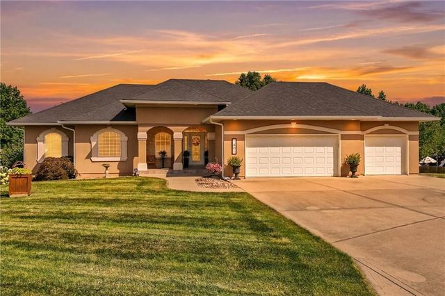 1401 Ann Circle, Excelsior Springs, MO 64024