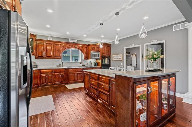 1401 Ann Circle, Excelsior Springs, MO 64024