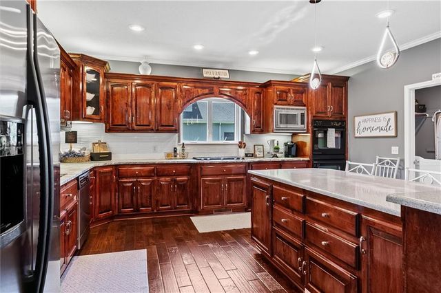 1401 Ann Circle, Excelsior Springs, MO 64024