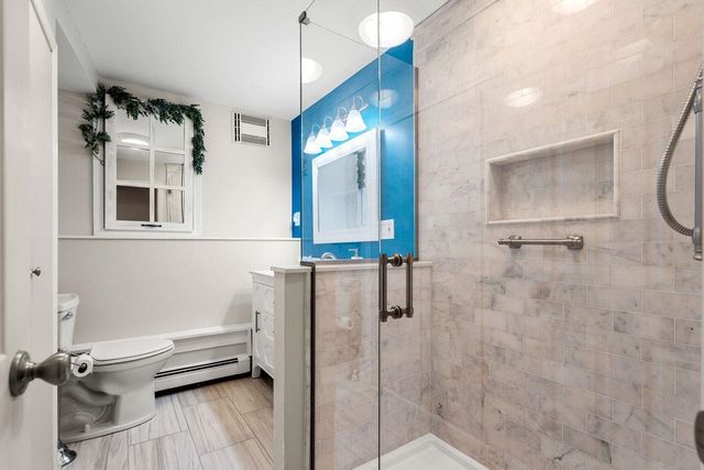 6 Golden Gate Drive, Hooksett, NH 03106