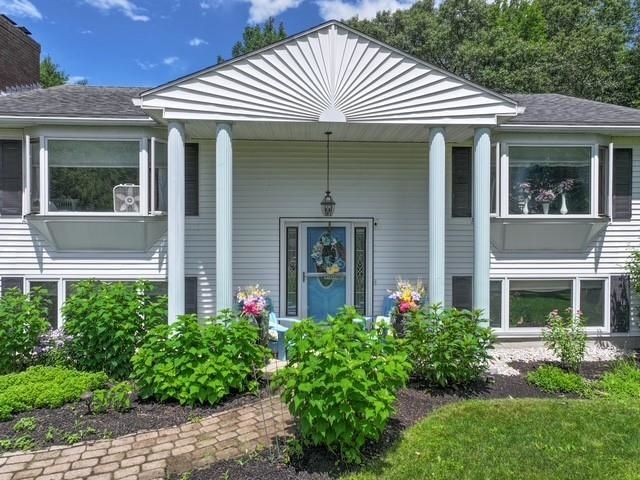 6 Golden Gate Drive, Hooksett, NH 03106