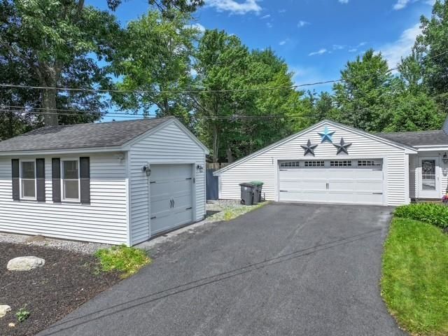 6 Golden Gate Drive, Hooksett, NH 03106