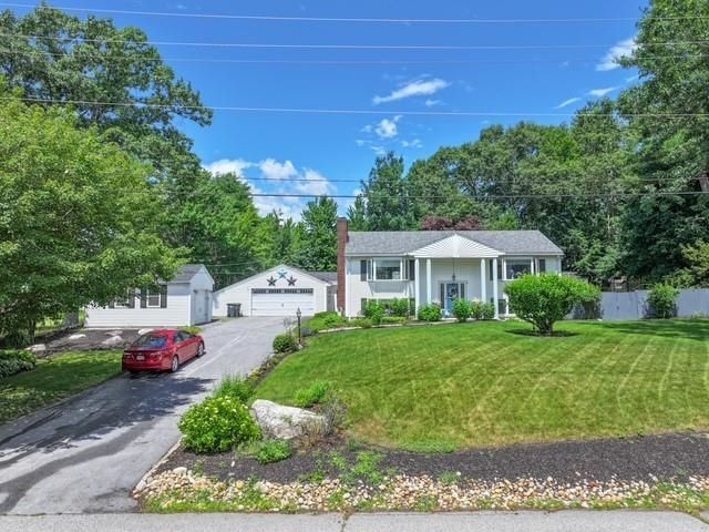 6 Golden Gate Drive, Hooksett, NH 03106