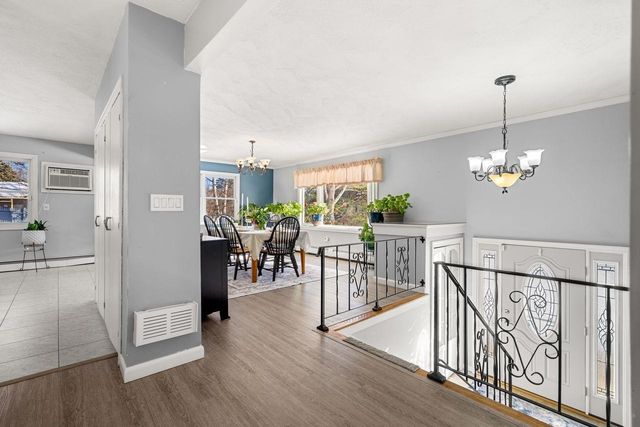 6 Golden Gate Drive, Hooksett, NH 03106