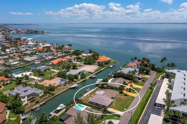 525 SLOOP LANE, Longboat Key, FL 34228