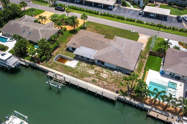 525 SLOOP LANE, Longboat Key, FL 34228
