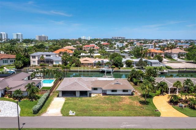 525 SLOOP LANE, Longboat Key, FL 34228