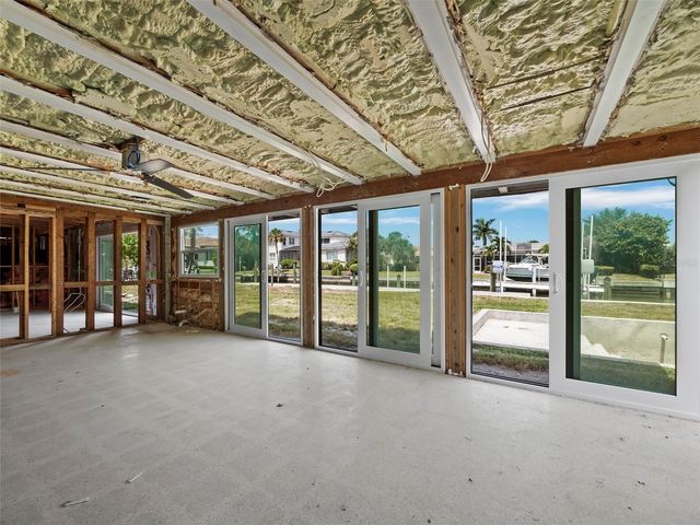 525 SLOOP LANE, Longboat Key, FL 34228