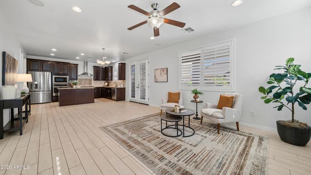 7827 E BALTIMORE Street, Mesa, AZ 85207