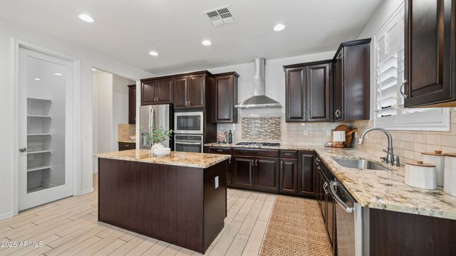 7827 E BALTIMORE Street, Mesa, AZ 85207