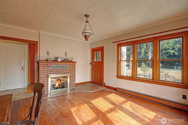 7212 Pioneer Hwy, Stanwood, WA 98292