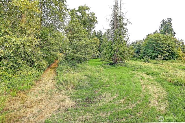 7212 Pioneer Hwy, Stanwood, WA 98292