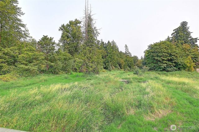 7212 Pioneer Hwy, Stanwood, WA 98292