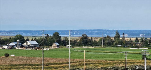 7212 Pioneer Hwy, Stanwood, WA 98292