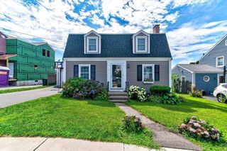 873 E Squantum St, Quincy, MA 02171