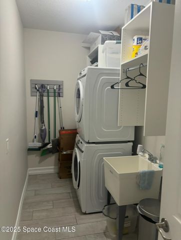 1805 Noel Place 104, Melbourne, FL 32935