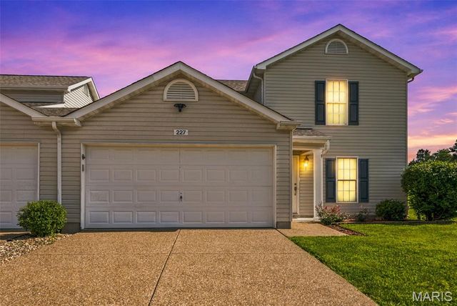 227 New Richmond Drive, Wentzville, MO 63385