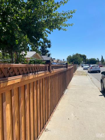 916 33rd Street, Bakersfield, CA 93301