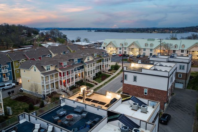 222 22nd St, Old Hickory, TN 37138