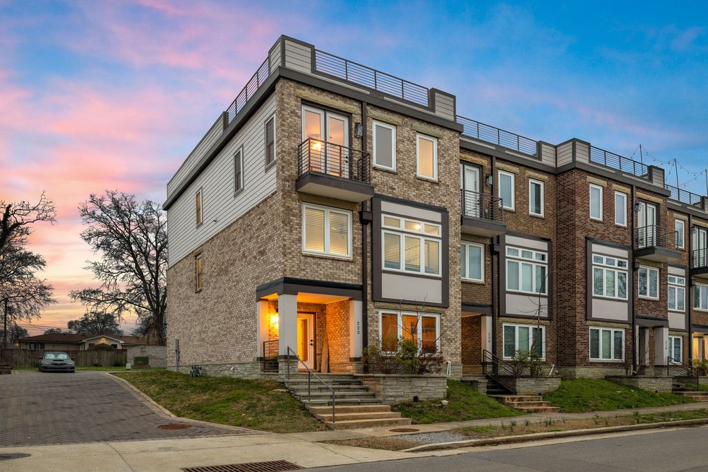 222 22nd St, Old Hickory, TN 37138