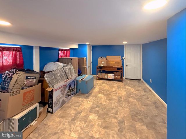 5504 MINNOKA, Baltimore, MD 21215