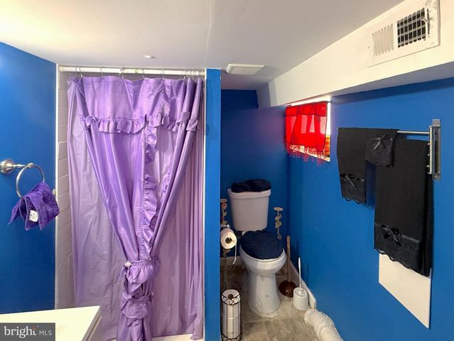 5504 MINNOKA, Baltimore, MD 21215