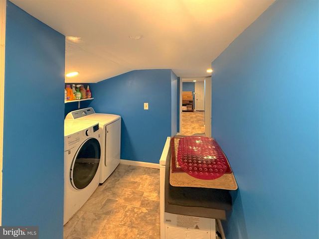 5504 MINNOKA, Baltimore, MD 21215