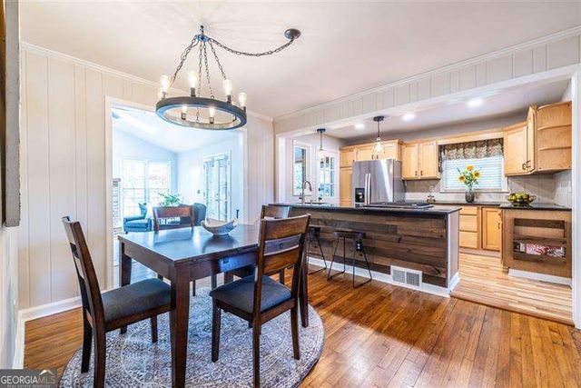 868 Scott Circle, Decatur, GA 30033