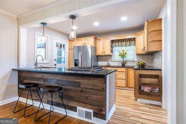 868 Scott Circle, Decatur, GA 30033