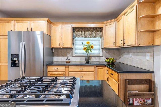 868 Scott Circle, Decatur, GA 30033