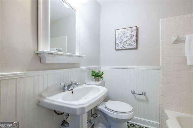 868 Scott Circle, Decatur, GA 30033