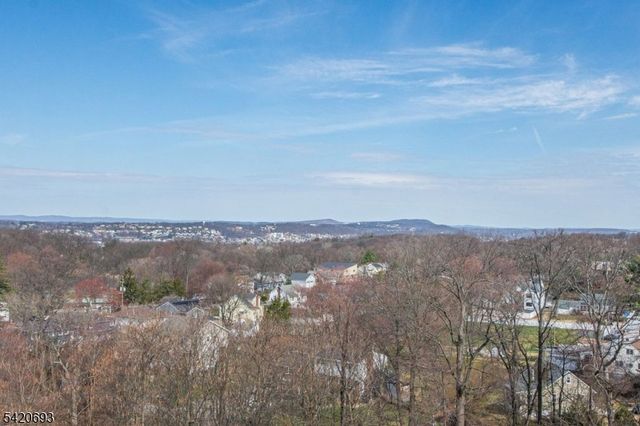 375 Rifle Camp Rd 403, Woodland Park, NJ 07424