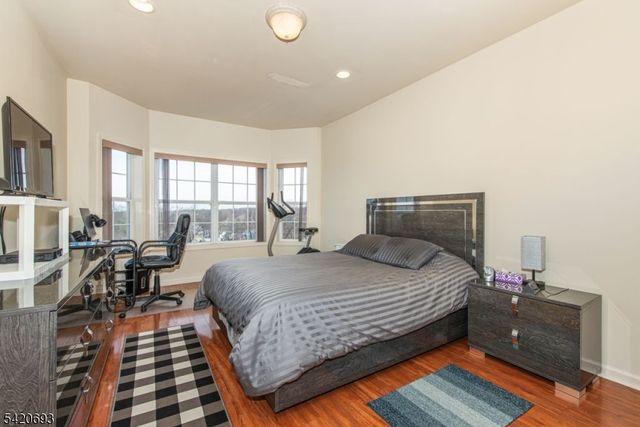 375 Rifle Camp Rd 403, Woodland Park, NJ 07424