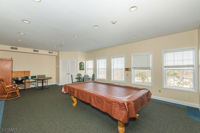 375 Rifle Camp Rd 403, Woodland Park, NJ 07424