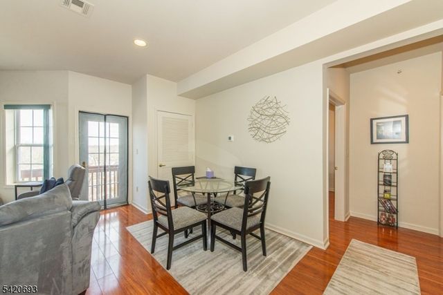 375 Rifle Camp Rd 403, Woodland Park, NJ 07424